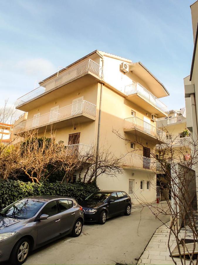 Apartman Riva K Podgora Exterior photo