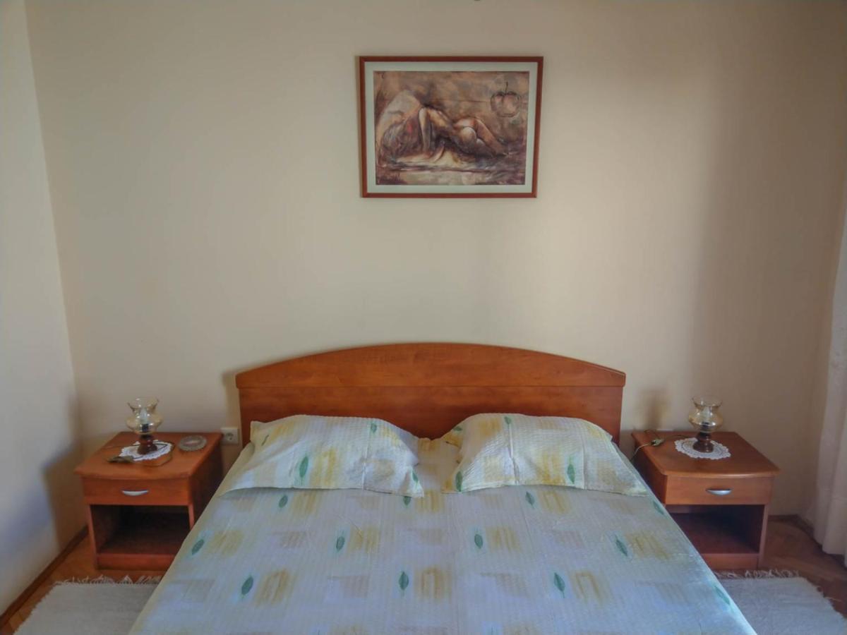 Apartman Riva K Podgora Exterior photo
